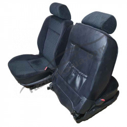 Автомобильные сидения передние откидные купе Fiat Punto (1999-2002) фото