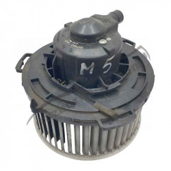 Вентилятор печі Mazda 5 (2000-2004) HB111BN7N02 / 8940000270 / 894000-0270 фото